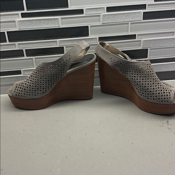 Wedges - Picture 2 of 3